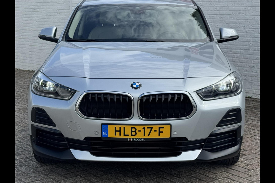 BMW X2 XDrive25e High Executive M-pakket Sfeer Harman/kardon Leder Carplay Head up Led