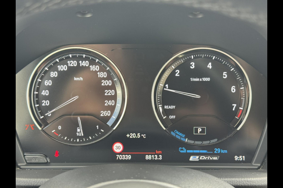 BMW X2 XDrive25e High Executive M-pakket Sfeer Harman/kardon Leder Carplay Head up Led