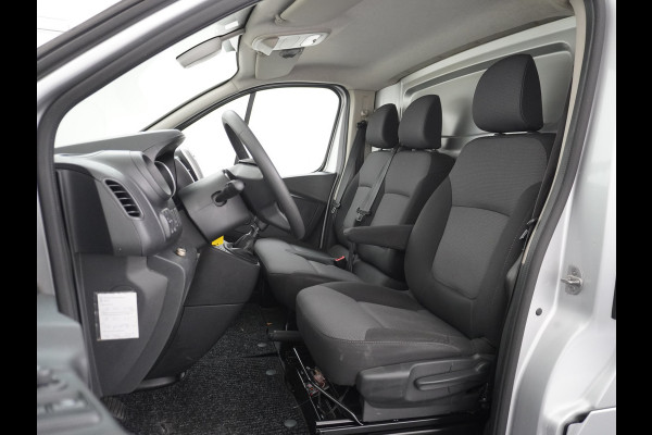 Renault Trafic 1.6dCi 96 T29 L1H1 3-Persoons Trekhaak Ecc Navi Camera Regen/Lichtsensor Cruise Control Pdc Bluetooth Led Schuifdeur Betonplex vloer Wandbekleding Comfort 1e Eigenaar Euro 6 Facelift model 2.000kg trekvermogen