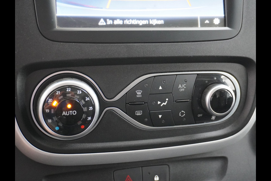 Renault Trafic 1.6dCi 96 T29 L1H1 3-Persoons Trekhaak Ecc Navi Camera Regen/Lichtsensor Cruise Control Pdc Bluetooth Led Schuifdeur Betonplex vloer Wandbekleding Comfort 1e Eigenaar Euro 6 Facelift model 2.000kg trekvermogen