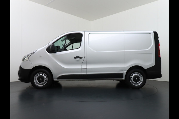 Renault Trafic 1.6dCi 96 T29 L1H1 3-Persoons Trekhaak Ecc Navi Camera Regen/Lichtsensor Cruise Control Pdc Bluetooth Led Schuifdeur Betonplex vloer Wandbekleding Comfort 1e Eigenaar Euro 6 Facelift model 2.000kg trekvermogen
