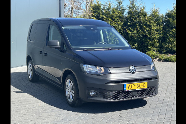 Volkswagen Caddy Cargo 2.0 TDI Comfort / L1H1 / 1e EIG. / ZEER COMPLEET / AIRCO / CRUISE / NAVI / CAMERA / APPLE CARPLAY