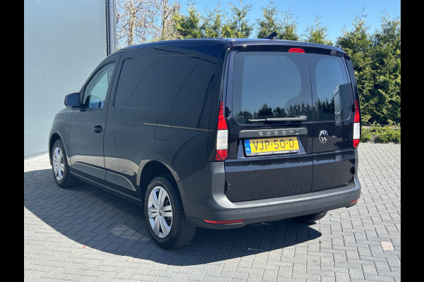 Volkswagen Caddy Cargo 2.0 TDI Comfort / L1H1 / 1e EIG. / ZEER COMPLEET / AIRCO / CRUISE / NAVI / CAMERA / APPLE CARPLAY
