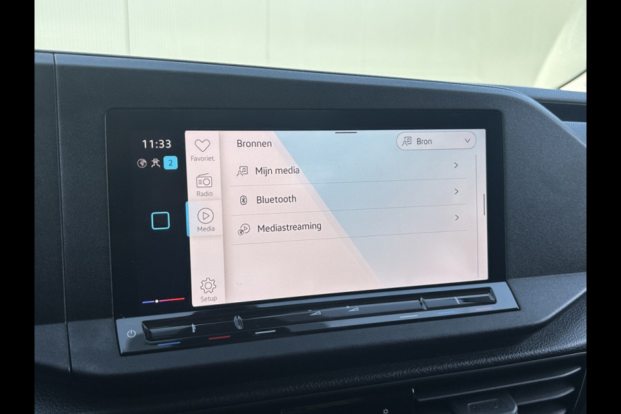 Volkswagen Caddy Cargo 2.0 TDI Comfort / L1H1 / 1e EIG. / ZEER COMPLEET / AIRCO / CRUISE / NAVI / CAMERA / APPLE CARPLAY