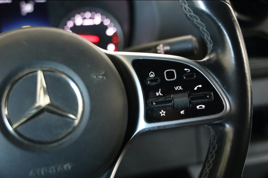 Mercedes-Benz Sprinter 314 CDI AUTOMAAT L2/H2 NAVI CAMERA MBUX CLIMA CRUISE CONTROL CAMERA LEASE V/A 127,- P.M.