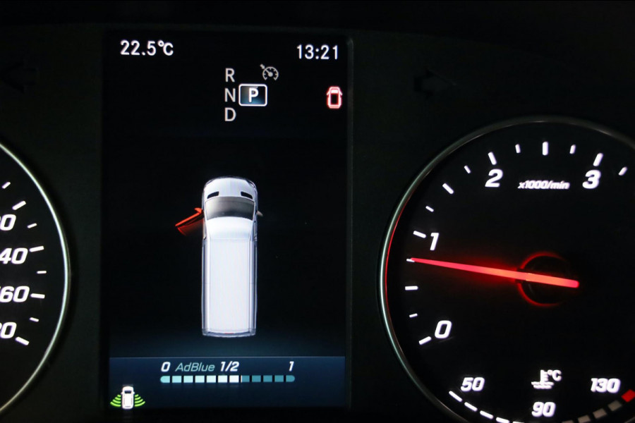 Mercedes-Benz Sprinter 314 CDI AUTOMAAT L2/H2 NAVI CAMERA MBUX CLIMA CRUISE CONTROL CAMERA LEASE V/A 127,- P.M.