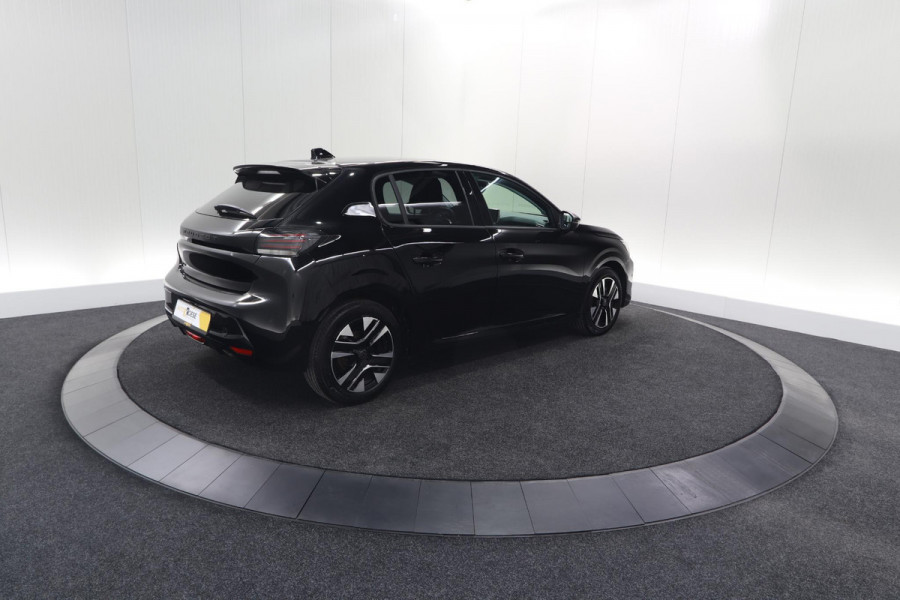 Peugeot 208 PureTech 100 Allure | 360 Camera | Dodehoekdetectie | Stoelverwarming | Apple Carplay