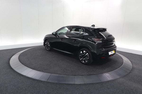 Peugeot 208 PureTech 100 Allure | 360 Camera | Dodehoekdetectie | Stoelverwarming | Apple Carplay