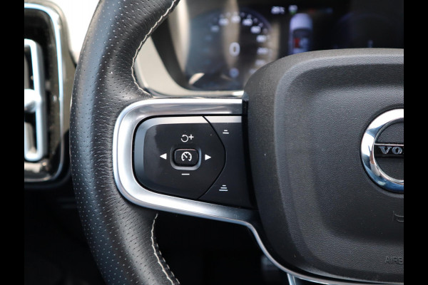 Volvo XC40 1.5 T5 Recharge R-Design | Harman/Kardon | Adaptive Cruise |