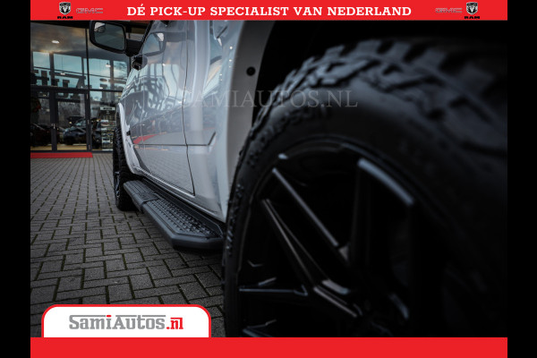 Dodge Ram Laramie Night | Face Lift | 420Pk 636 Nn | Extra Groot Scherm + Passagiers Scherm | Comfortabele Dubbele Cabine met Royale 5 Zitplaatsen | Nu Leverbaar uit Voorraad | Voorraad Nr 2223 - 5047