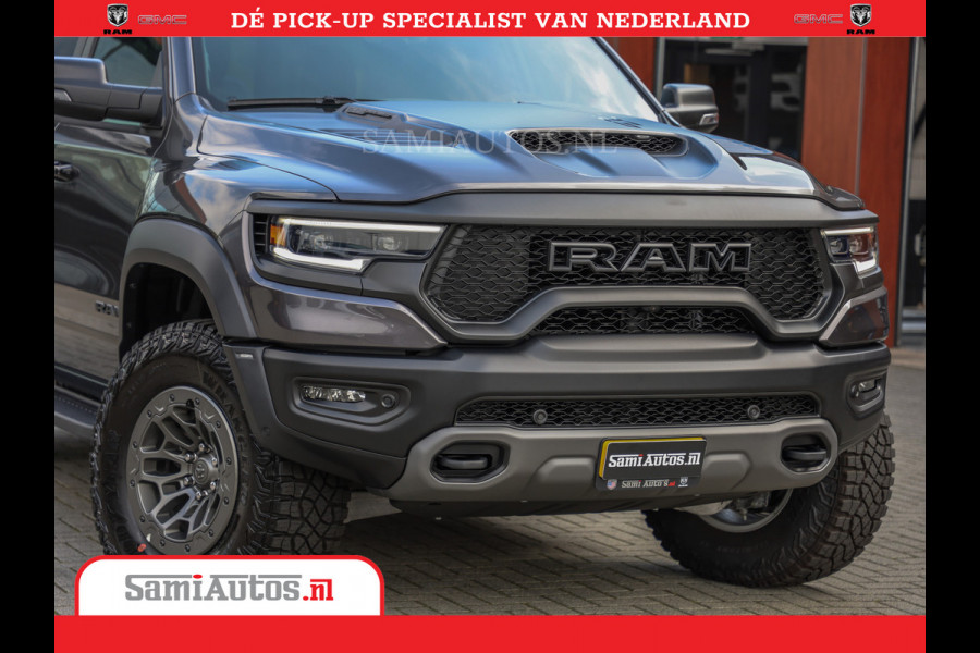 Dodge Ram 1500 TRX | 6.2 V8 712PK | Final Edition | All-In Prijs | Beschikt over alle opties | Comfortabele Dubbele Cabine met Royale 5 Zitplaatsen | BPM vrij | Nu Leverbaar uit Voorraad | Voorraad Nr 2121 - 4420