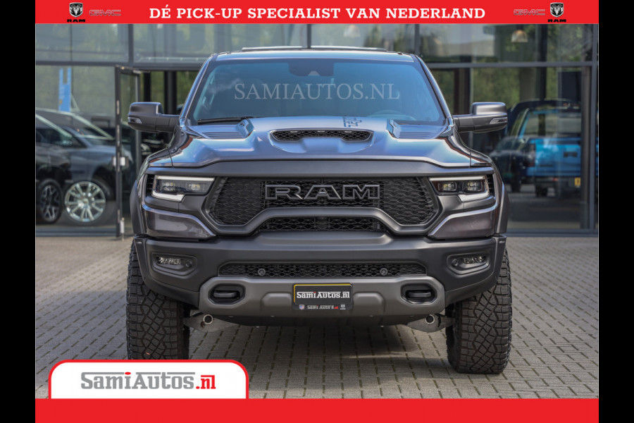 Dodge Ram 1500 TRX | 6.2 V8 712PK | Final Edition | All-In Prijs | Beschikt over alle opties | Comfortabele Dubbele Cabine met Royale 5 Zitplaatsen | BPM vrij | Nu Leverbaar uit Voorraad | Voorraad Nr 2121 - 4420