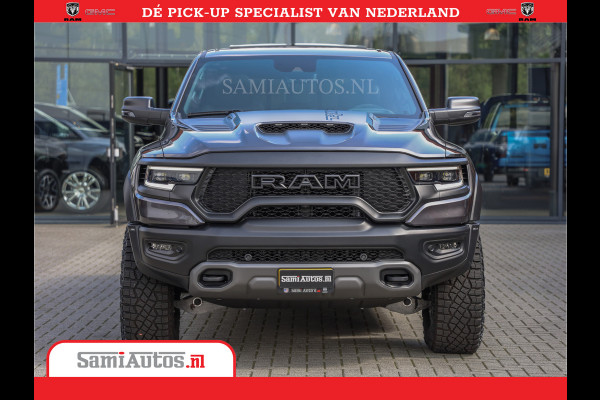 Dodge Ram 1500 TRX | 6.2 V8 712PK | Final Edition | All-In Prijs | Beschikt over alle opties | Comfortabele Dubbele Cabine met Royale 5 Zitplaatsen | BPM vrij | Nu Leverbaar uit Voorraad | Voorraad Nr 2121 - 4420