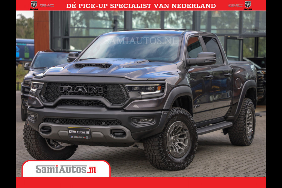 Dodge Ram 1500 TRX | 6.2 V8 712PK | Final Edition | All-In Prijs | Beschikt over alle opties | Comfortabele Dubbele Cabine met Royale 5 Zitplaatsen | BPM vrij | Nu Leverbaar uit Voorraad | Voorraad Nr 2121 - 4420
