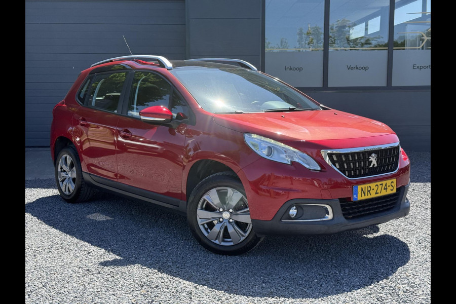 Peugeot 2008 1.2 PureTech Blue Lion 1e Eigenaar,Pano,Navi,Trekhaak,Pdc,110pk,Lmv,Apk tot 04-2026