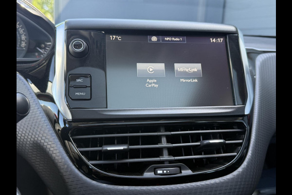 Peugeot 2008 1.2 PureTech Blue Lion 1e Eigenaar,Pano,Navi,Trekhaak,Pdc,110pk,Lmv,Apk tot 04-2026