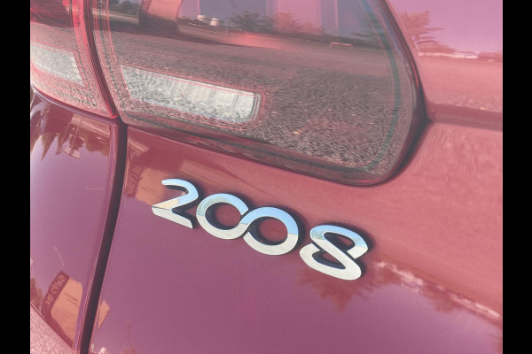 Peugeot 2008 1.2 PureTech Blue Lion 1e Eigenaar,Pano,Navi,Trekhaak,Pdc,110pk,Lmv,Apk tot 04-2026