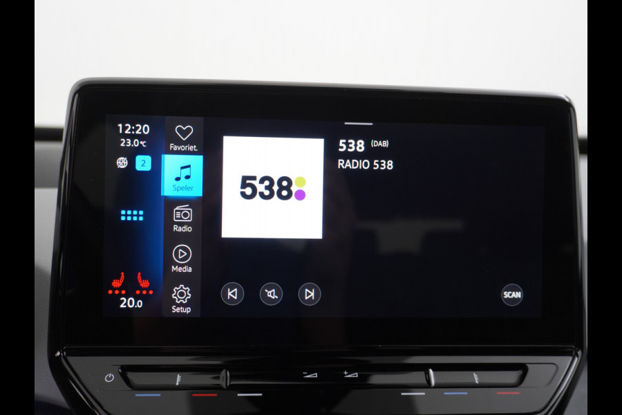 Volkswagen ID.3 58kWh 204PK Navi-Pro Adap.Cruise Lmv 18" Camera Apple Carplay Android Auto Stoel-Stuurverwarming Cruise Control Pdc Dab Keyless  DAB+ Bluetooth Regensensor Rijstrooksensor Verkeersbord detectie €41.600,- Nieuw! Grootste accu