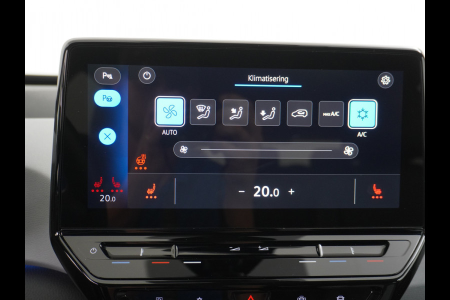 Volkswagen ID.3 58kWh 204PK Navi-Pro Adap.Cruise Lmv 18" Camera Apple Carplay Android Auto Stoel-Stuurverwarming Cruise Control Pdc Dab Keyless  DAB+ Bluetooth Regensensor Rijstrooksensor Verkeersbord detectie €41.600,- Nieuw! Grootste accu
