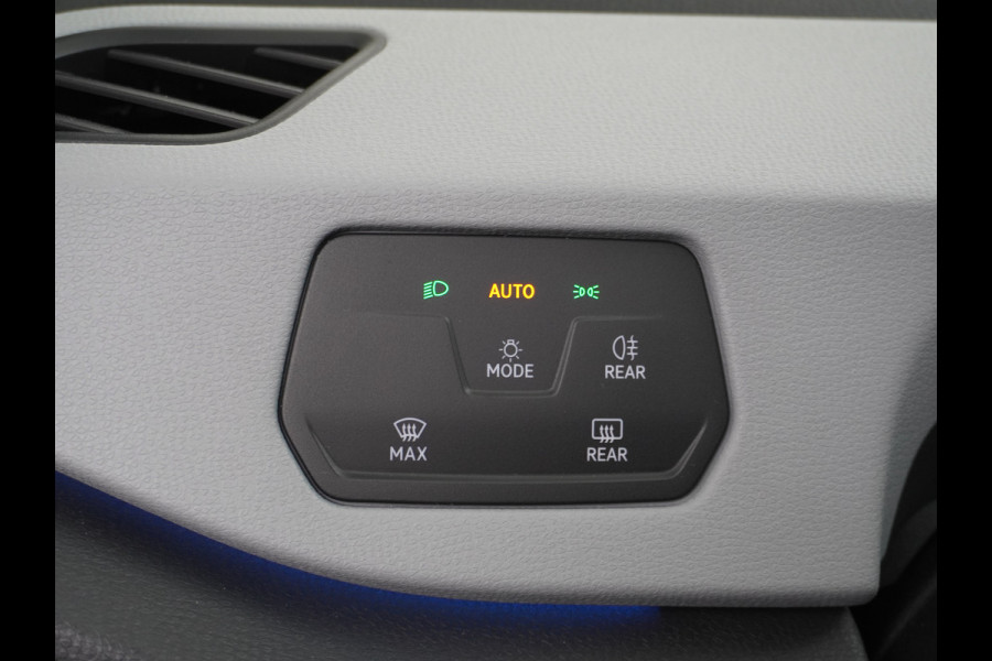 Volkswagen ID.3 58kWh 204PK Navi-Pro Adap.Cruise Lmv 18" Camera Apple Carplay Android Auto Stoel-Stuurverwarming Cruise Control Pdc Dab Keyless  DAB+ Bluetooth Regensensor Rijstrooksensor Verkeersbord detectie €41.600,- Nieuw! Grootste accu