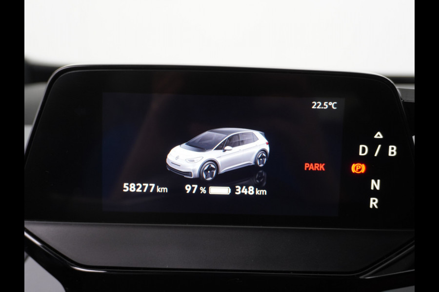 Volkswagen ID.3 58kWh 204PK Navi-Pro Adap.Cruise Lmv 18" Camera Apple Carplay Android Auto Stoel-Stuurverwarming Cruise Control Pdc Dab Keyless  DAB+ Bluetooth Regensensor Rijstrooksensor Verkeersbord detectie €41.600,- Nieuw! Grootste accu