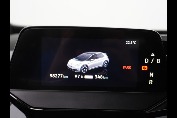 Volkswagen ID.3 58kWh 204PK Navi-Pro Adap.Cruise Lmv 18" Camera Apple Carplay Android Auto Stoel-Stuurverwarming Cruise Control Pdc Dab Keyless  DAB+ Bluetooth Regensensor Rijstrooksensor Verkeersbord detectie €41.600,- Nieuw! Grootste accu