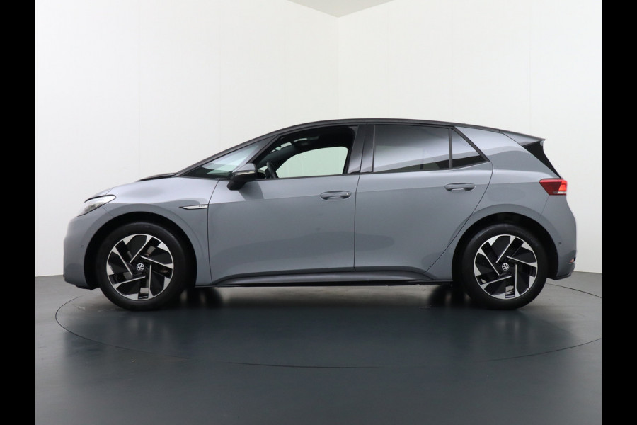 Volkswagen ID.3 58kWh 204PK Navi-Pro Adap.Cruise Lmv 18" Camera Apple Carplay Android Auto Stoel-Stuurverwarming Cruise Control Pdc Dab Keyless  DAB+ Bluetooth Regensensor Rijstrooksensor Verkeersbord detectie €41.600,- Nieuw! Grootste accu
