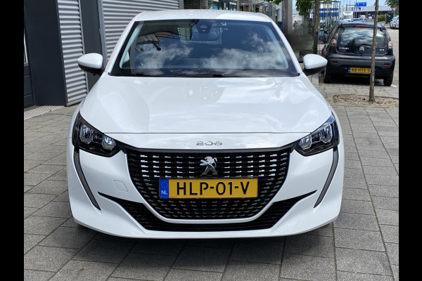 Peugeot 208 1.2 PureTech OUTLAW Edition - Apple CarPlay / Navigatie I Airco I LED I PDC I 68.000 KM -Dealer onderhouden