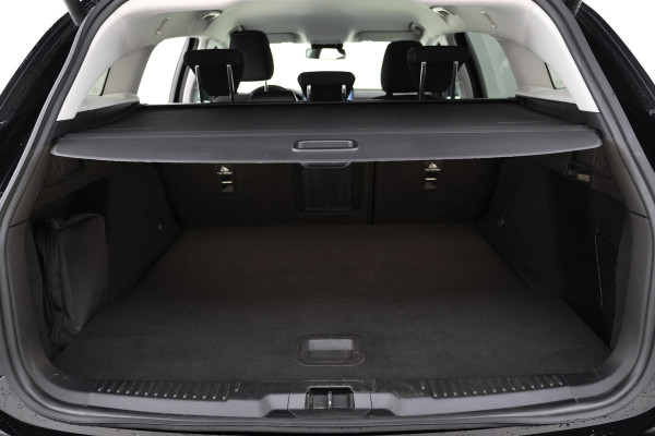 Ford FOCUS Wagon 1.5 EcoBlue ST Line X Headup display, Airco, Achteruitrijcamera, Cruise control