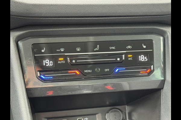 Volkswagen Tiguan 1.5 TSI Led verlichting Camera Clima Adaptieve cruise Stoelverwarming Navigatie