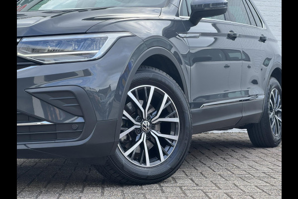 Volkswagen Tiguan 1.5 TSI Led verlichting Camera Clima Adaptieve cruise Stoelverwarming Navigatie
