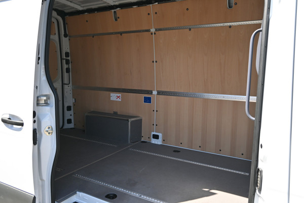Mercedes-Benz Sprinter 317 CDI L2H2 Pro Navigatie met camera, Geveerde verwarmde stoel