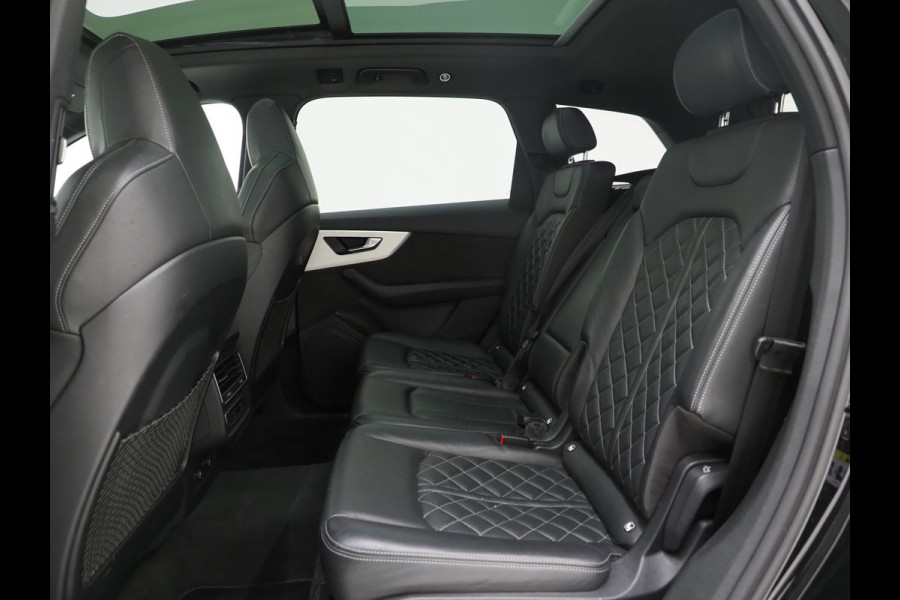 Audi Q7 60 TFSI e quattro Competition | RS Stoelen | Panoramadak | Luchtvering | Massage | 360 | Adaptive Cruise