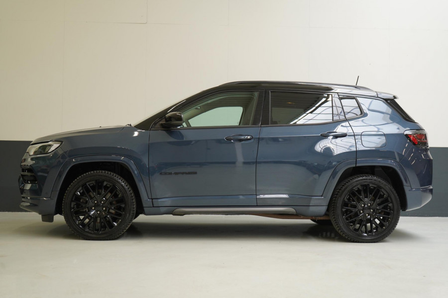 Jeep Compass 4xe 240 Plug-in Hybrid Electric S | Leder | Navigatie | Achteruitrijcamera | Stuurverwarming
