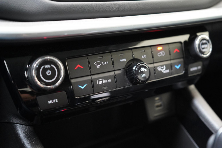Jeep Compass 4xe 240 Plug-in Hybrid Electric S | Leder | Navigatie | Achteruitrijcamera | Stuurverwarming
