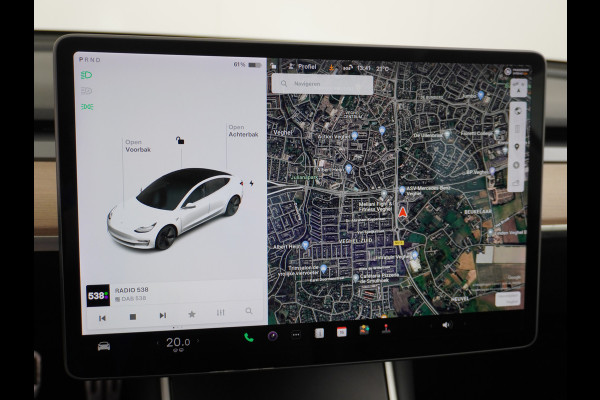 Tesla Model 3 RWD SR+ 60kWh 325PK Lmv 18" AutoPilot Leder PanoDak Adaptive-Cruise Lmv Camera's Elektr.-Stuur+Stoelen+Spiegels+Geheugen+Easy-En Navi LED Comfortstoelen ACC DAB Keyless en Voorverwarmen interieur via App One-Pedal-Drive Origineel Nederlandse auto tot 11kw laden thuis! Garantie Accu tot 10-12-2027 max 160.000km 1.584kg licht!