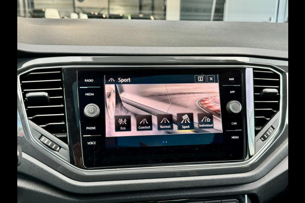 Volkswagen T-Roc 2.0 TSI 4Motion R-LINE LED/VIRTUAL/SFEER/PANO/HALF LEDER+S.VERWARMING/19"LMV/PDC/LINE/ACC/ECC/12 MND GARANTIE!