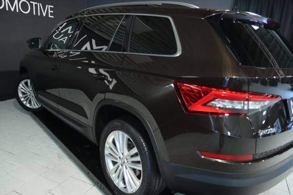 Škoda Kodiaq 2.0 TSI 4x4 / PANODAK / 2x MEMORY / ACC / KEYLESS / CAMERA / 19''