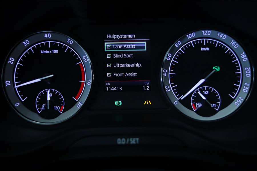 Škoda Kodiaq 2.0 TSI 4x4 / PANODAK / 2x MEMORY / ACC / KEYLESS / CAMERA / 19''