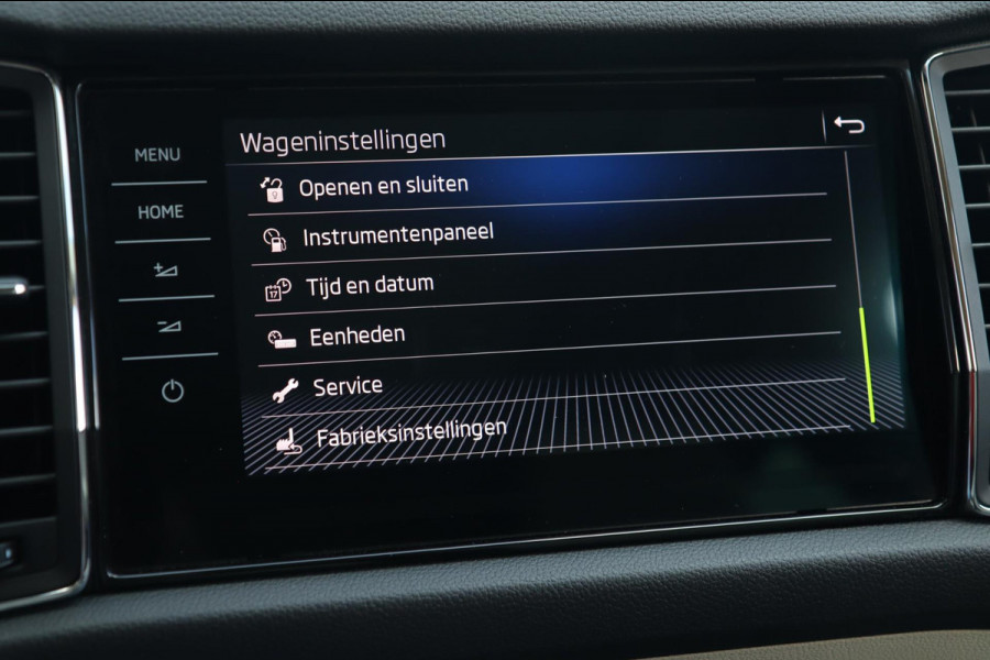 Škoda Kodiaq 2.0 TSI 4x4 / PANODAK / 2x MEMORY / ACC / KEYLESS / CAMERA / 19''
