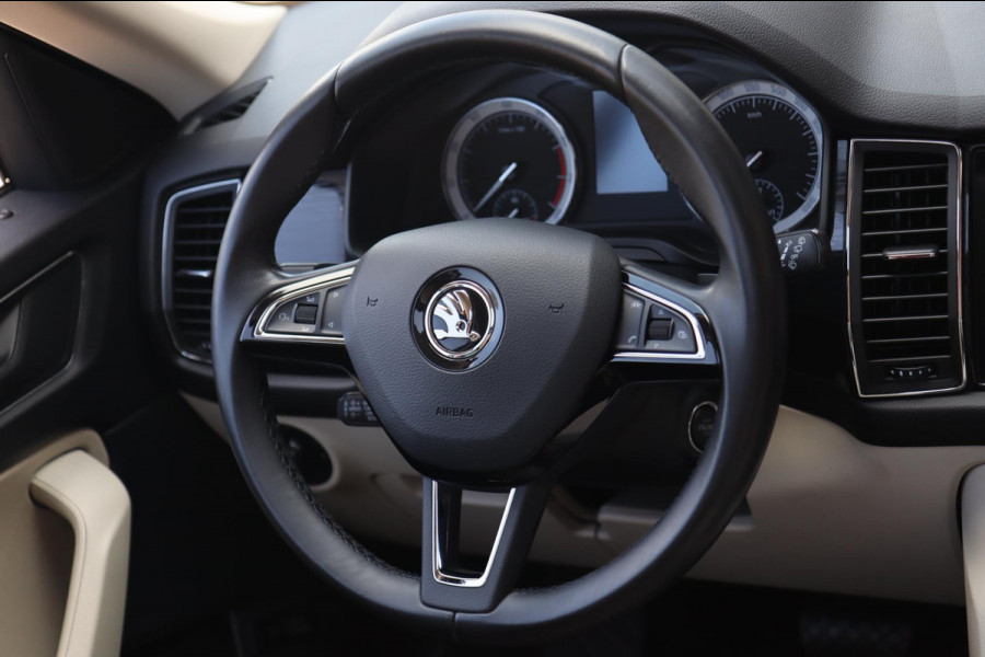 Škoda Kodiaq 2.0 TSI 4x4 / PANODAK / 2x MEMORY / ACC / KEYLESS / CAMERA / 19''