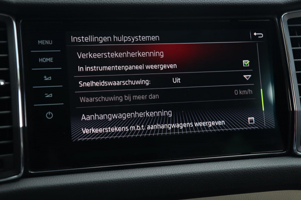 Škoda Kodiaq 2.0 TSI 4x4 / PANODAK / 2x MEMORY / ACC / KEYLESS / CAMERA / 19''