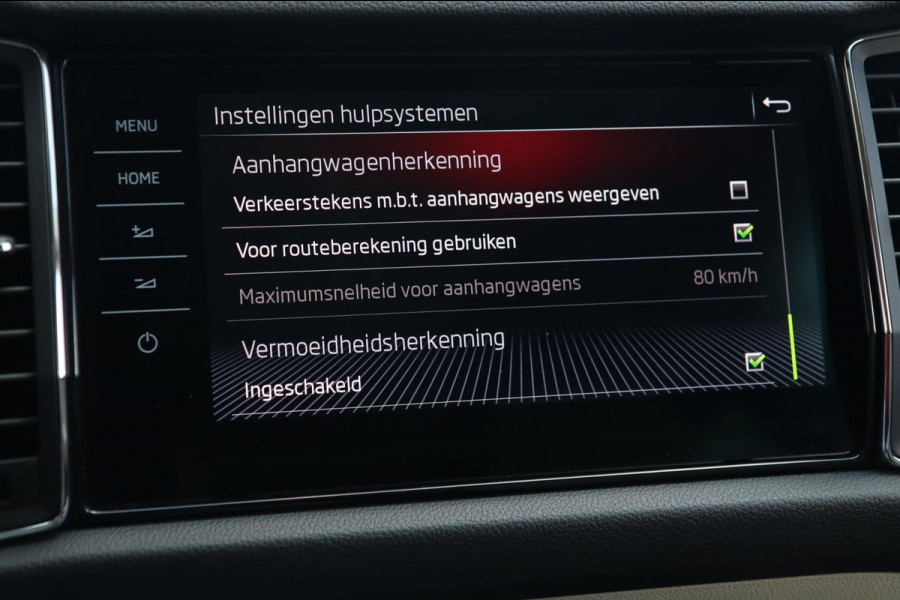 Škoda Kodiaq 2.0 TSI 4x4 / PANODAK / 2x MEMORY / ACC / KEYLESS / CAMERA / 19''