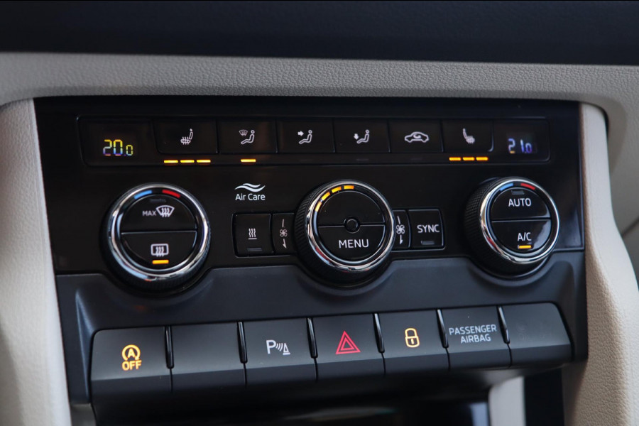 Škoda Kodiaq 2.0 TSI 4x4 / PANODAK / 2x MEMORY / ACC / KEYLESS / CAMERA / 19''