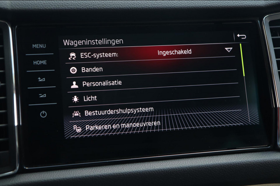 Škoda Kodiaq 2.0 TSI 4x4 / PANODAK / 2x MEMORY / ACC / KEYLESS / CAMERA / 19''