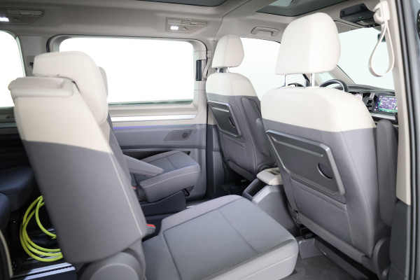 Volkswagen Multivan 1.5 eHybrid L2 Bulli Edition 4Motion 7 persoons | Trekhaak | Assistentiepakket | Verwarmbare voorstoelen