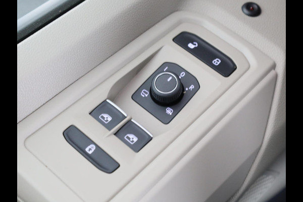 Volkswagen Multivan 1.5 eHybrid L2 Bulli Edition 4Motion 7 persoons | Trekhaak | Assistentiepakket | Verwarmbare voorstoelen