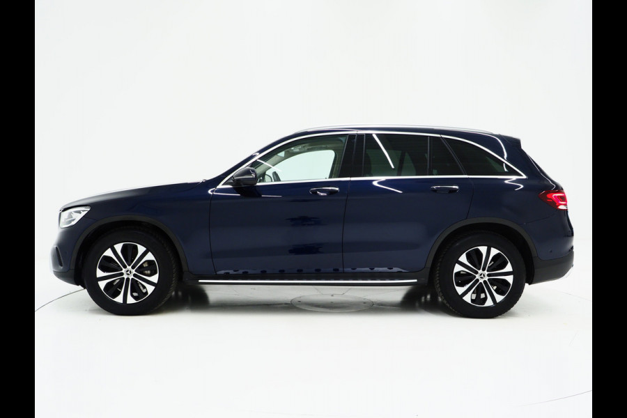 Mercedes-Benz GLC 300e 4MATIC | Panoramadak | Luchtvering | 360 | Keyless | Stoelverwarming | Carplay