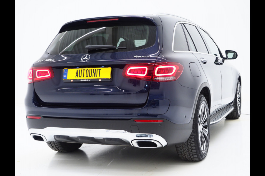 Mercedes-Benz GLC 300e 4MATIC | Panoramadak | Luchtvering | 360 | Keyless | Stoelverwarming | Carplay
