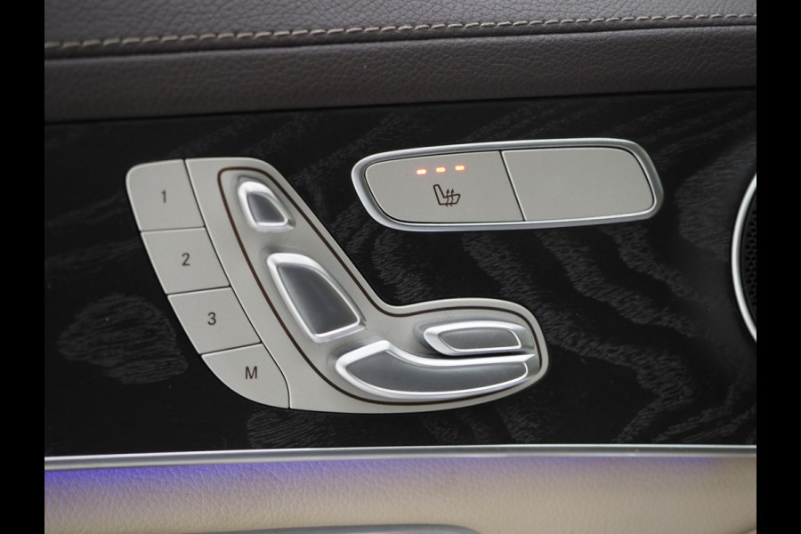 Mercedes-Benz GLC 300e 4MATIC | Panoramadak | Luchtvering | 360 | Keyless | Stoelverwarming | Carplay